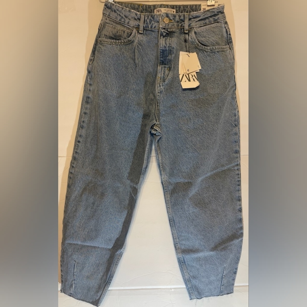 NWT Zara Slouchy Jeans